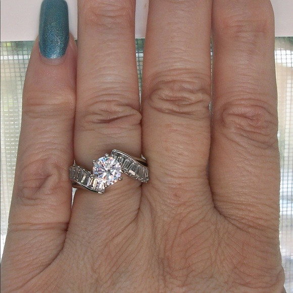 STAINLESS STEEL Round Cut & Baguette Cubic Zirconia Ring - Picture 10 of 14